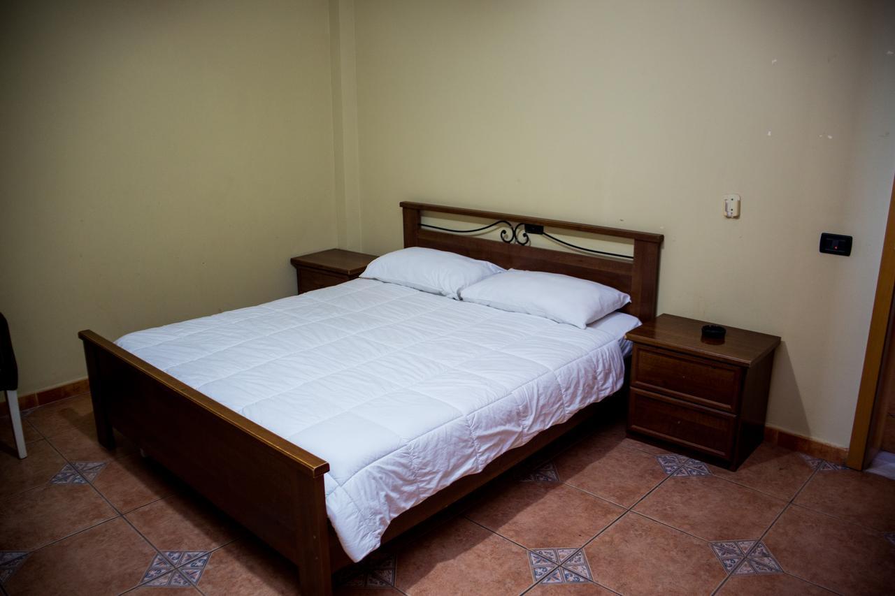 דורס Hotel La Quercia מראה חיצוני תמונה